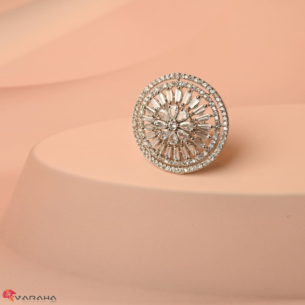 WR0005 - Classy Ring