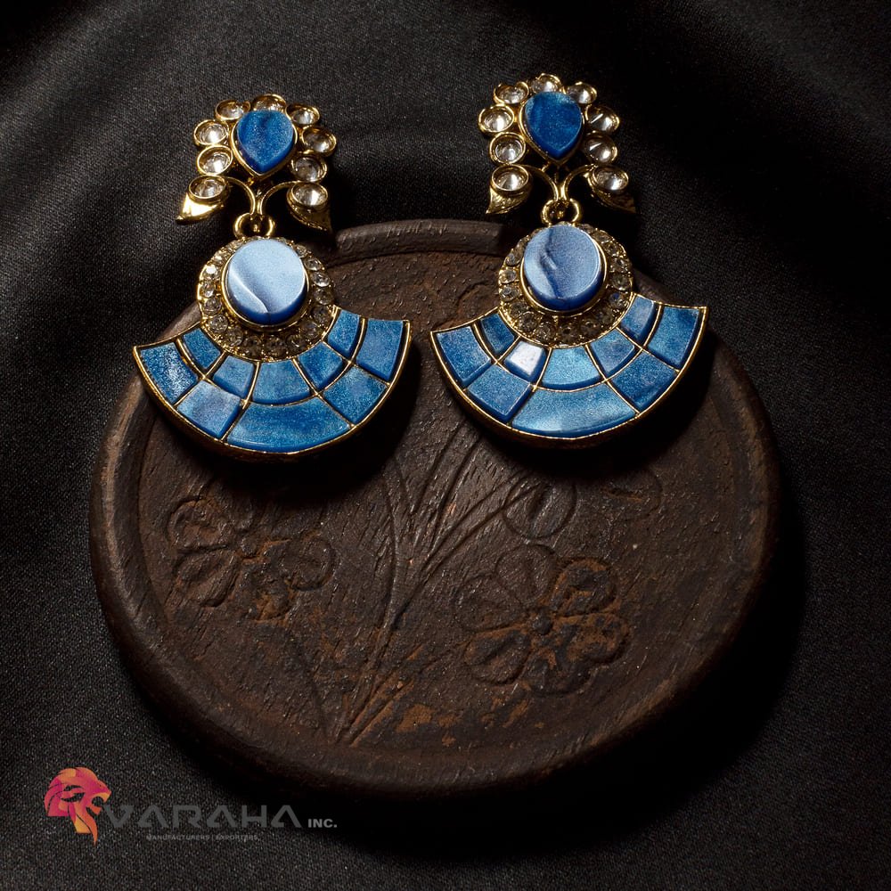 WE00011 - Charming Earrings